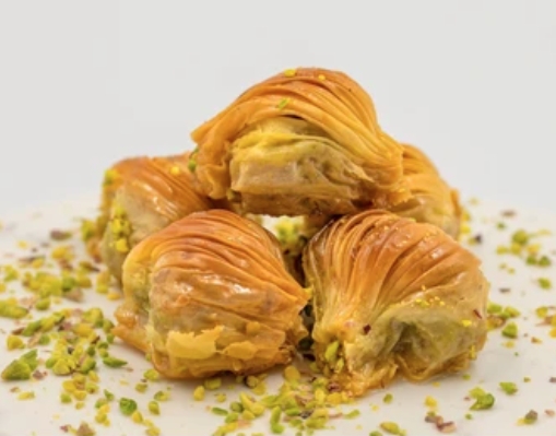 Altın Sarısı Renk 500 Gr Baklava pasta